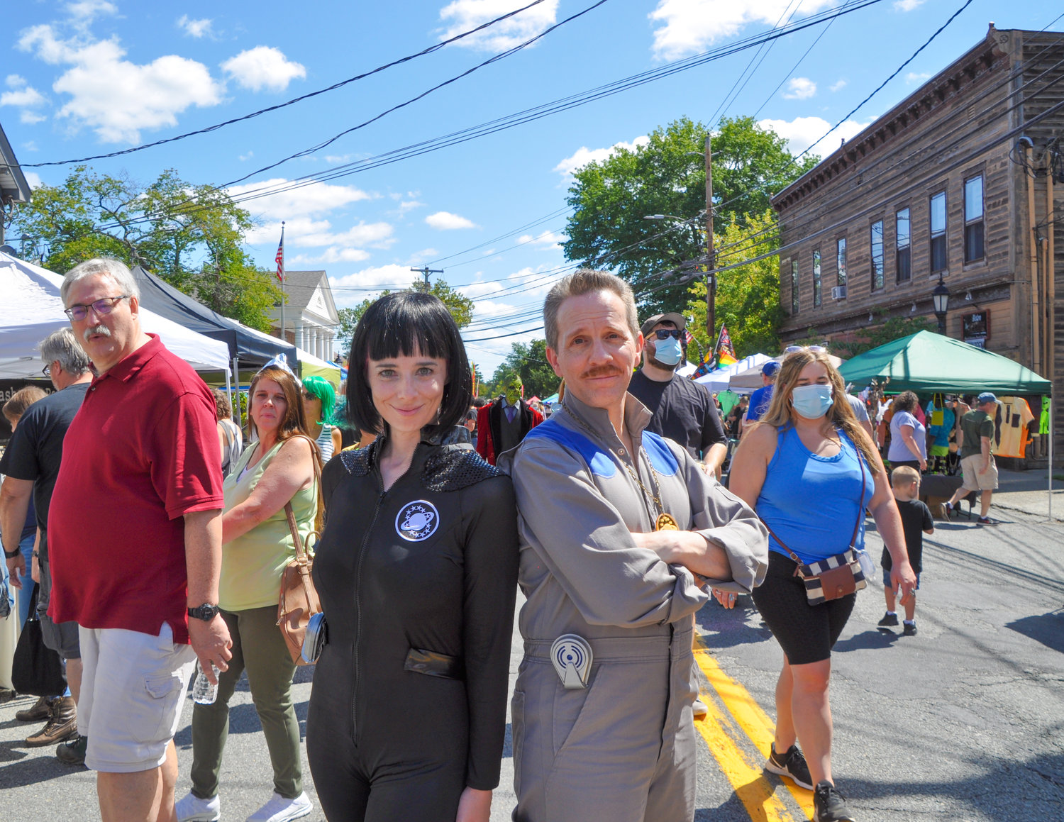 Galaxy Quest cosplayers, playing characters Laliari and Guy Fleegman, were "on point" at the Pine Bush UFO Fair a couple of weeks ago. I stopped, took their picture, and immediately went on vacation.